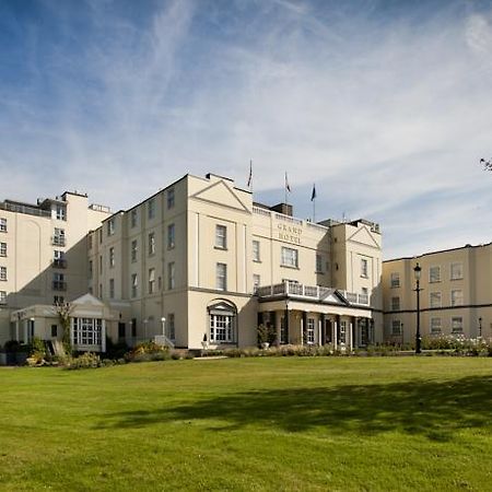 Hotel The Grand Malahide Dublin Bagian luar foto