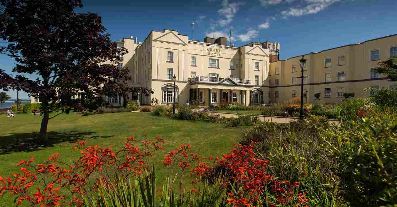 Hotel The Grand Malahide Dublin Bagian luar foto