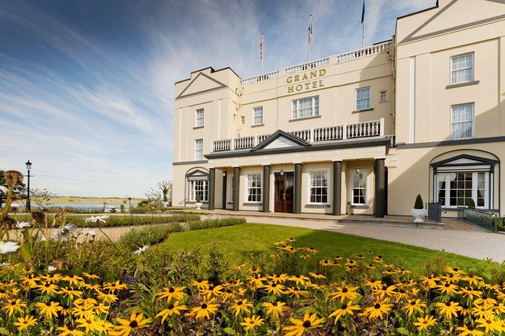 Hotel The Grand Malahide Dublin Bagian luar foto